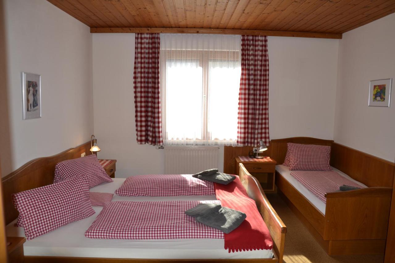 Erlebnisbauernhof Urak Sankt Kanzian am Klopeiner See Esterno foto